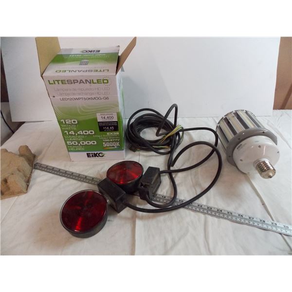 2 LED HID Bulbs & 2 Red Brake Lights