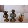 Image 3 : One oil lamp, two bases