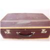 Image 3 : Vintage suitcase 14”x22”