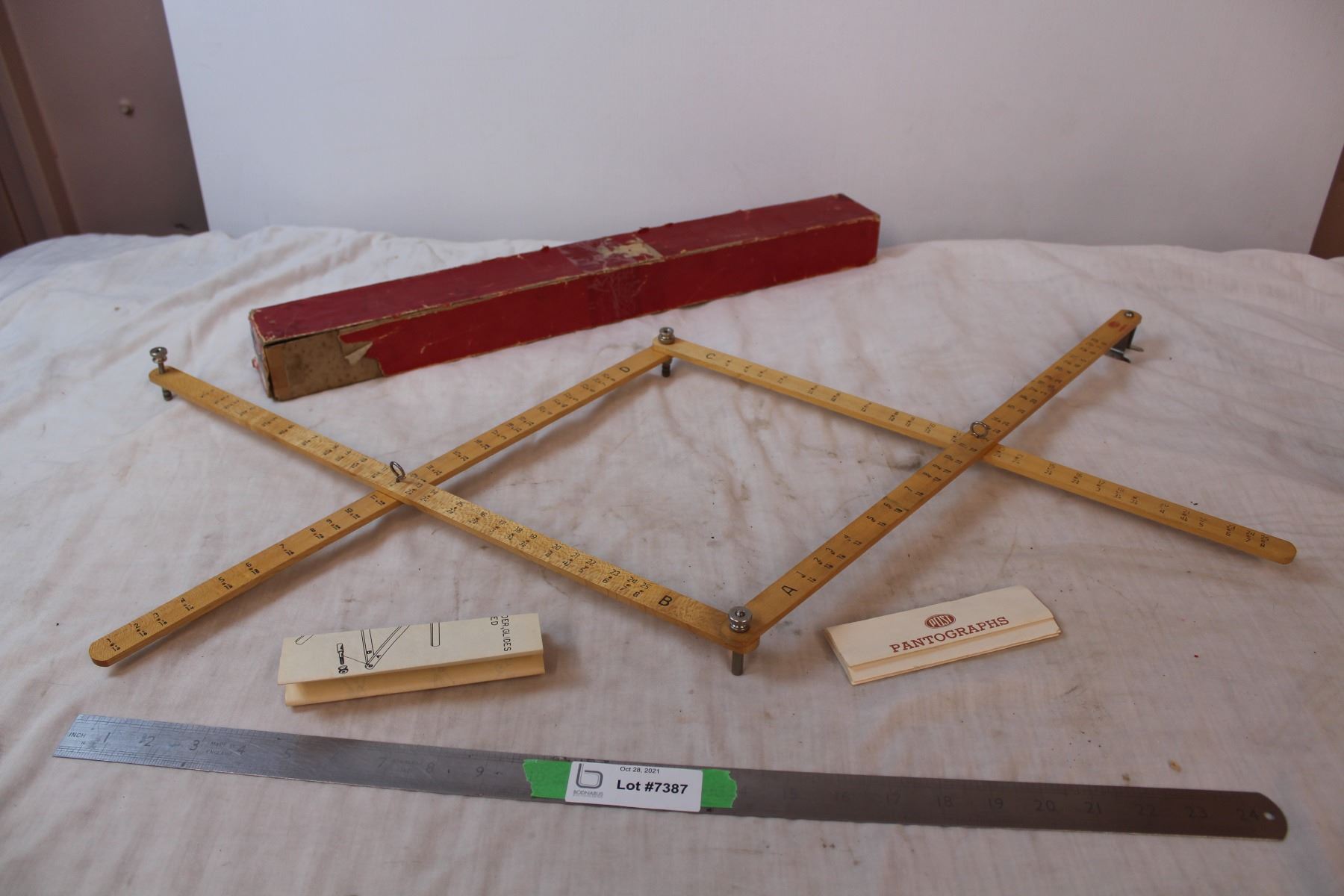 Pantograph quilting ruler