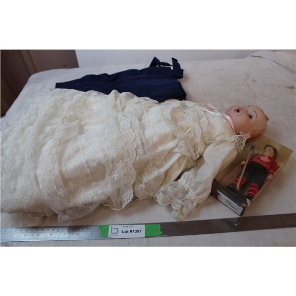 porcelain baby, Mini porcelain hockey girl