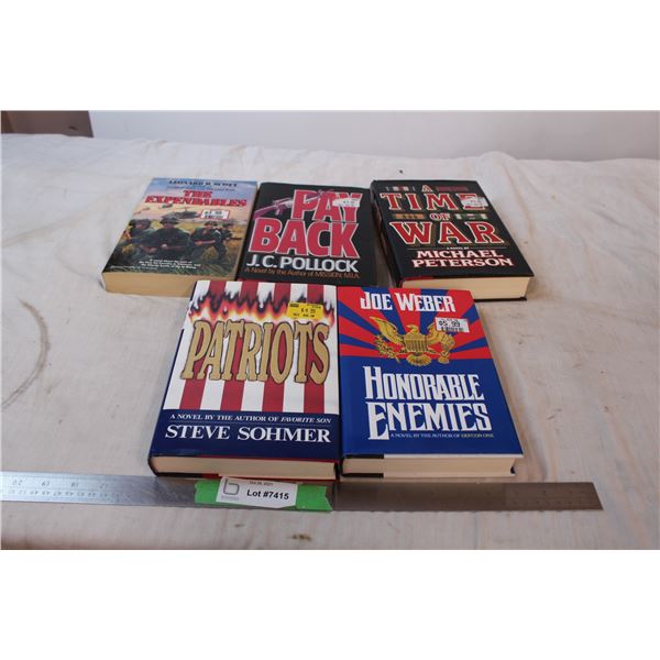 Lot of books “War”