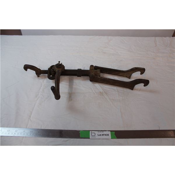 Model A Model T bead breaker