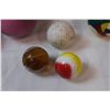 Image 2 : Glass marbles and rubber balls