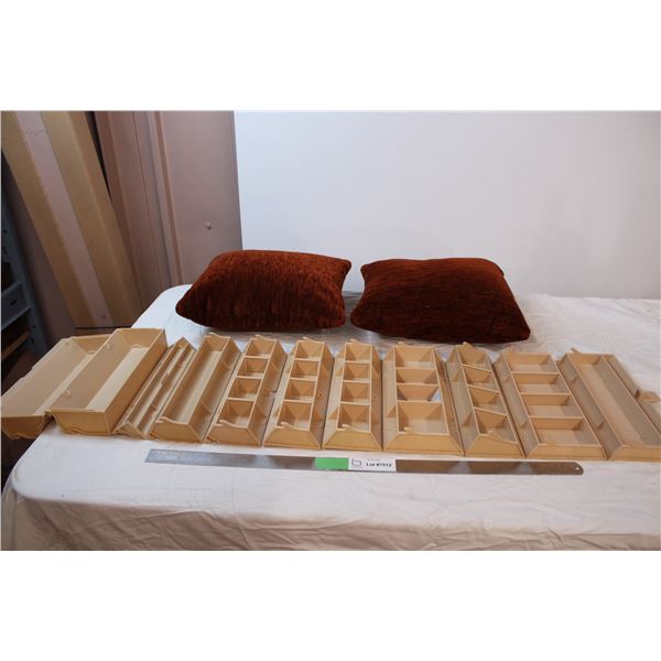 Wrap around tool kit & two decorative pillows