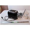 Image 1 : Oster Toaster and Toastmaster iron