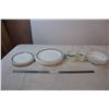 Image 1 : Dinnerware set, Corelle & Pyrex