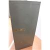 Image 4 : Metal filing cabinet 18”x36”x40”