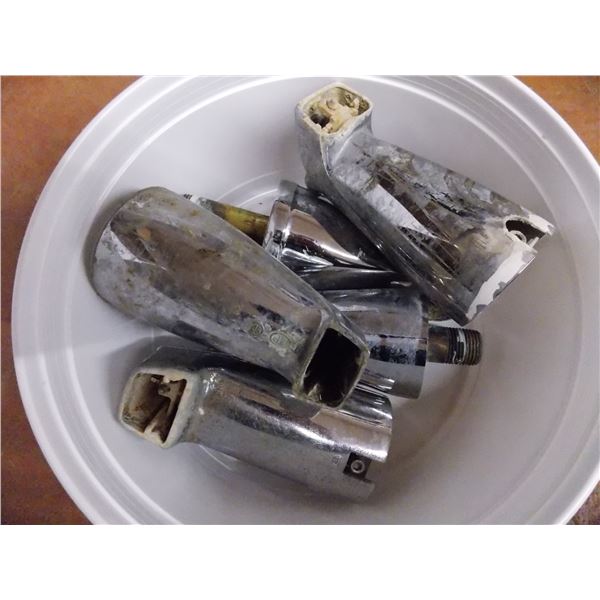 sink + bathtub faucets - used