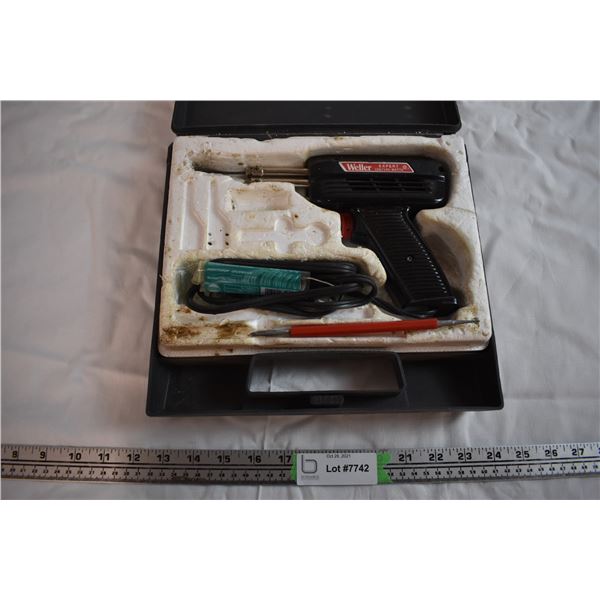 Soldering Gun (Says Working)