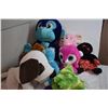 Image 2 : Stuffed Animals with Tote