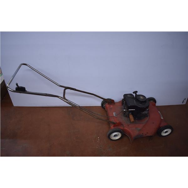 *Briggs and Straton Lawnmower (Needs Repair)