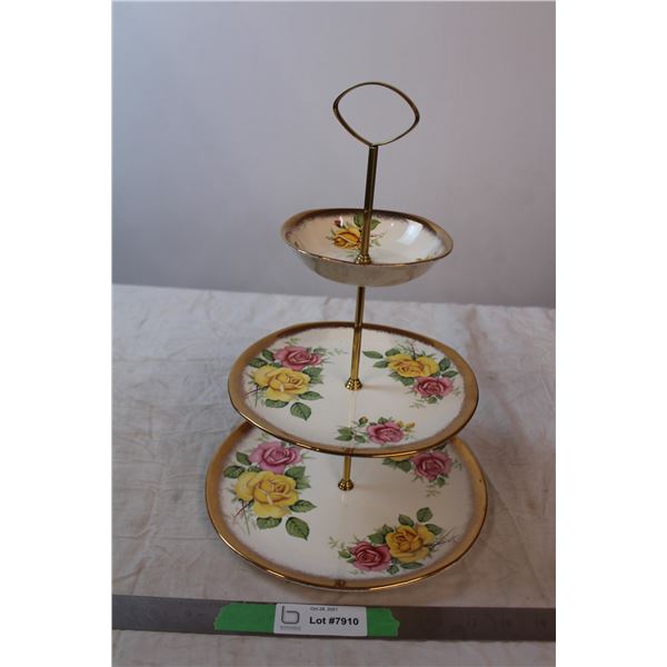 Vogue tableware three tier dessert tray