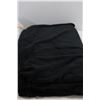 Image 3 : 2 Large Blankets
