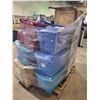 Image 2 : PALLET OF SUIT CASES, MAGAZINES, FURNITURE & MORE