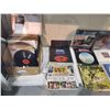 Image 2 : ASSORTED RECORDS/VINYLS