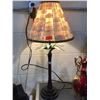 Image 1 : PLANT THEMED LAMP