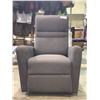 Image 1 : SEALY GREY ELECTRIC RECLINING LOUNGE CHAIR NO CORD