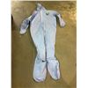 Image 2 : BOX OF LAKELAND SIZE 4XL COVERALLS WITH HOOD + ELASTIC WRIST/ANKLES