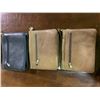 Image 2 : 3 LEATHER CLUTCHES