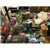 Image 2 : SHELF LOT OF ASSORTED TOYS, PUZZLES, GAMES AND MORE