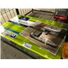 Image 2 : 36" FOLDING PET CRATE AND PET SUPPLIES