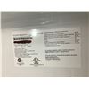 Image 3 : FRIGIDAIRE STAINLESS STEEL TOP BOTTOM FRIDGE MODEL FFHT1835VS0