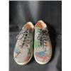 Image 2 : GUCCI GLITTER BIRD THEMED SHOES SIZE 6