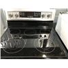 Image 2 : MAYTAG STAINLESS AND BLACK CERAMIC TOP STOVE WITH DOUBLE DOOR OVEN