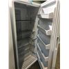 Image 2 : WHITE FRIGIDAIRE UPRIGHT FREEZER MODEL FFFU20F2OF2VVV0