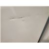 Image 2 : WHITE FRIGIDAIRE UPRIGHT FREEZER MODEL FFFH20F3VW0