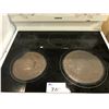 Image 2 : WHITE SAMSUNG CERAMIC TOP STOVE