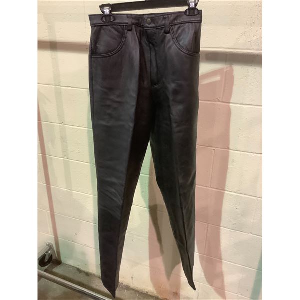 NEW WITHOUT TAGS VIP LEATHERS PERSIAN LAMBSKIN LEATHER PANTS SIZE 32