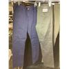 Image 2 : 5 MENS DRESS PANTS SIZE 32X32; BRANDS INCLUDE DOCKERS, BANANA REPUBLIC, AND MORE