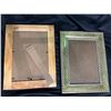 Image 2 : 2 DECORATIVE PICTURE FRAMES
