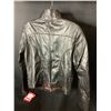 Image 2 : NEW WITH TAGS VIP LEATHERS CANADA FINE LAMBSKIN LEATHER JACKET SIZE L MODEL 060-142