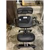 Image 1 : ROLLING POSTURE CHAIR
