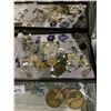 Image 2 : ASSORTED JEWELRY