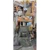 Image 2 : BAND SAW, FLOOR JACK, WELDING CART, AND SHOP VACUUM