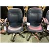 Image 2 : 4 ROLLING OFFICE CHAIRS