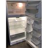 Image 2 : KENMORE WHITE TOP AND BOTTOM FRIDGE MODEL 970-429022