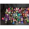 Image 2 : BIN OF 44 MONSTER HIGH DOLLS