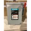 Image 2 : 10 NEW SIEMENS GENERAL DUTY ENCLOSED SWITCH CONTROLLERS 60AMP 240VOLT