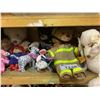 Image 3 : ASSORTED PLUSH DOLLS
