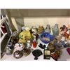 Image 2 : ASSORTED HOME DECOR & COLLECTIBLES
