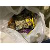 Image 3 : COLEMAN WHEELED XTREME 5 COOLER & ASSORTED COIN ROLL SLEEVES