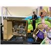 Image 2 : ASSORTED DOLLS & PLUSH DOLLS