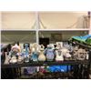 Image 1 : ASSORTED VASES & STEINS