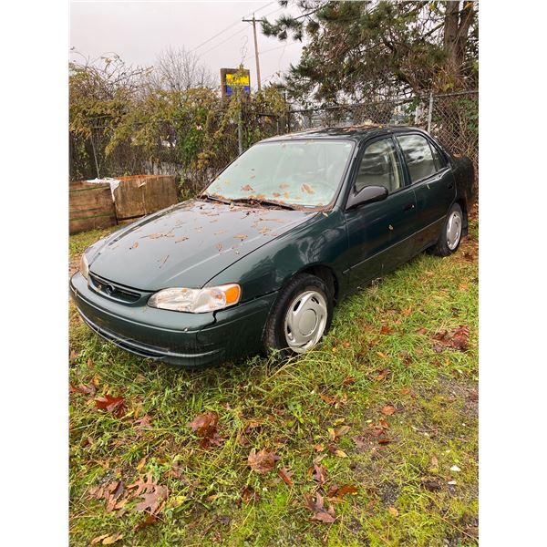 2000 TOYOTA COROLLA 4DRSD, GREEN, GAS, MANUAL, V #2T1BR12EXYC798098, 222,017KMS, *CATALYTIC