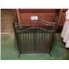 Image 1 : DECORATIVE METAL FIRE PLACE GUARD